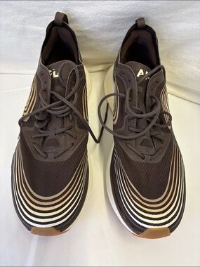 NWOB APL Athletic Propulsion Labs Men's Streamline Running Shoe